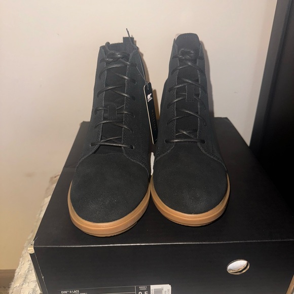 Sorel EVIE ll Lace Black Suede Bootie Size 9.5 New!! - Picture 8 of 11